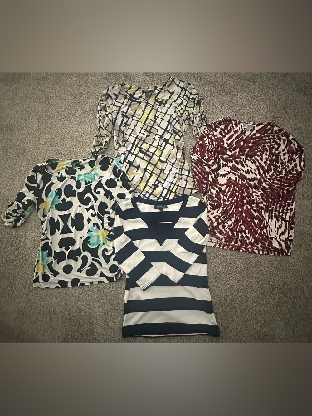 Bundle of women’s P/S tops
